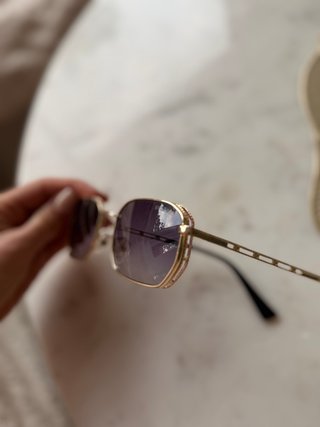 Gafas de sol Bulgari doradas y moradas
