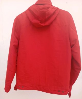 Chaquetón rojo hombre