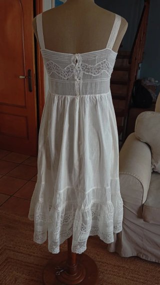 Vestido antiguo Victoriano.
