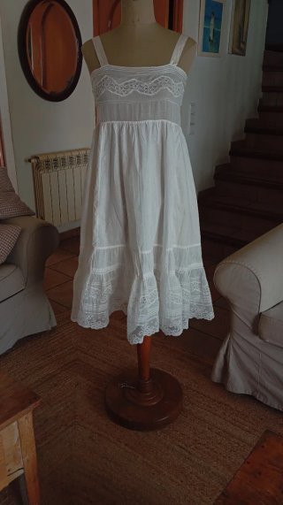 Vestido antiguo Victoriano.