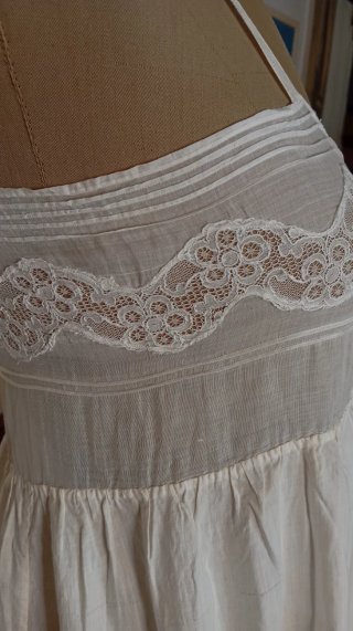 Vestido antiguo Victoriano.