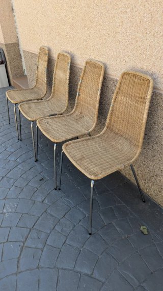 2+2 Sillas Mimbre y Hierro