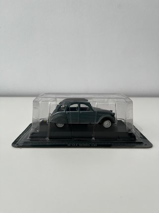 Citroën 2CV 1/43 Sin Abrir