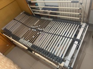 Cama Articulada 90x1.90 con Mando y Vallas