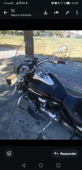 Kawasaki VN 900 Classic Negra