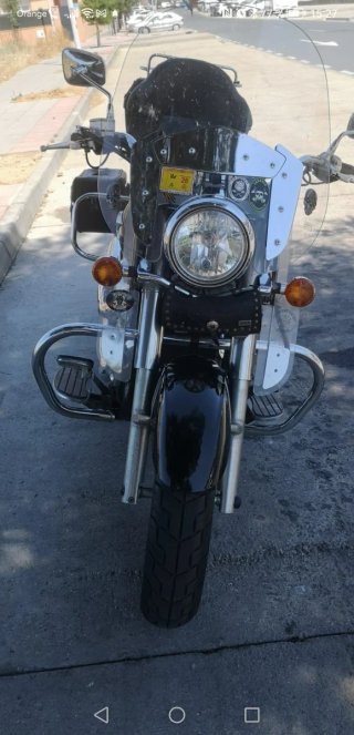 Kawasaki VN 900 Classic Negra