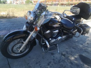 Kawasaki VN 900 Classic Negra