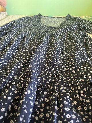 Vestido estampado floral azul marino Pull & Bear