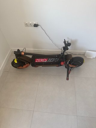 Patinete Eléctrico ZERO 10X Potente  negociable