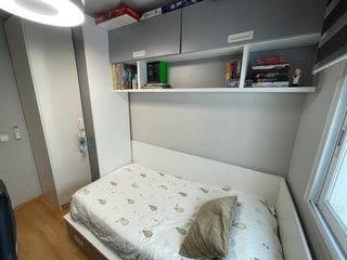 Dormitorio juvenil compacto