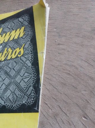 Primer álbum de centros a punto de media artístico