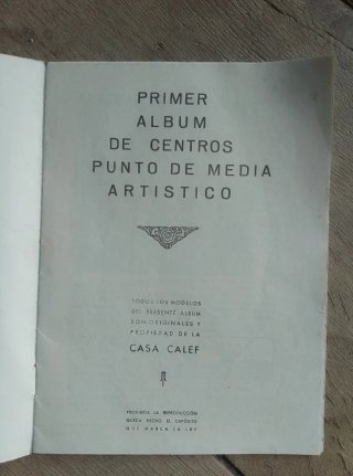 Primer álbum de centros a punto de media artístico