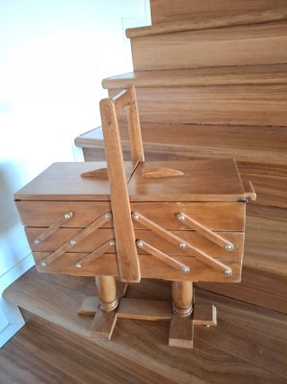Grande portacucito vintage anni 40/50 legno