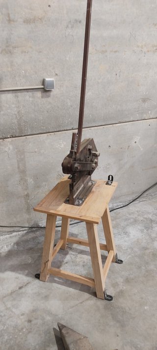 Cizalla manual de metal