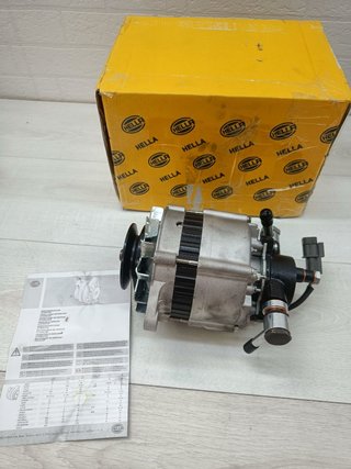 HELLA 8EL 012 427-521 Alternador 14V 70A