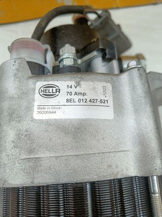 HELLA 8EL 012 427-521 Alternador 14V 70A