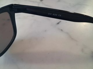 Gafas de sol Northweek negras y azules con funda
