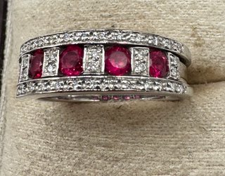 Anillo Oro 18kt Diamantes y Rubíes