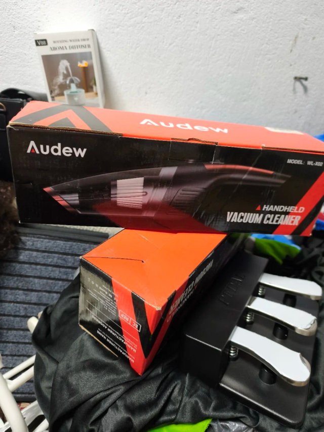 Aspirador de mano sin cable 120W