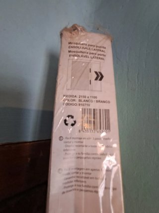 Mosquitera enrollable lateral para balconera