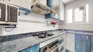 Piso en venta en Les Planes en Hospitalet de Llobregat, L´