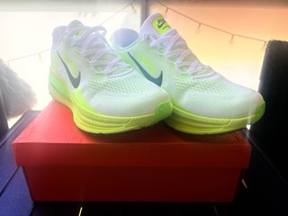 Nike Vomero 18 Zapatillas Running Verde/Amarillo