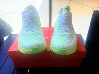 Nike Vomero 18 Zapatillas Running Verde/Amarillo