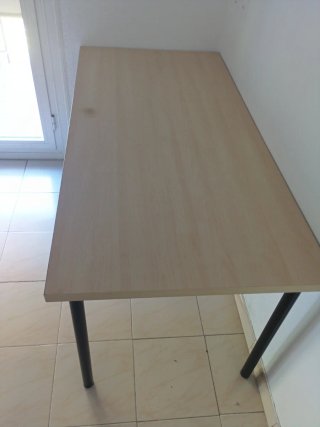 Scrivania LAGKAPTEN IKEA in rovere
