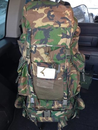 Mochila camuflaje montaña