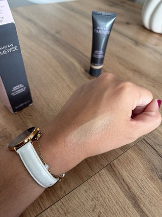 Base de maquillaje Mary Kay Timewise Beige