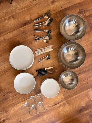 Set IKEA Platos, Cuencos, Vasos y Cubiertos