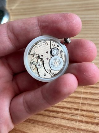Reloj Titus Suizo Cuerda - No Funciona