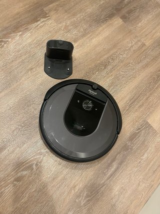 iRobot Roomba i7 con WiFi