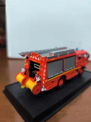 Modellino Camion Vigili del Fuoco 1:64