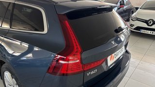 Volvo V60 2.0 B4 D MOMENTUM CORE AUTO 197 5P