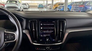 Volvo V60 2.0 B4 D MOMENTUM CORE AUTO 197 5P