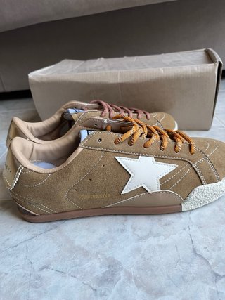Golden Goose