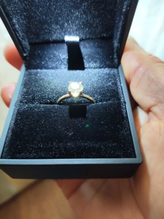 Anillo oro 14K. diamante 1 quilate pureza I1