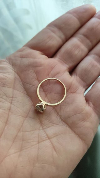 Anillo oro 14K. diamante 1 quilate pureza I1