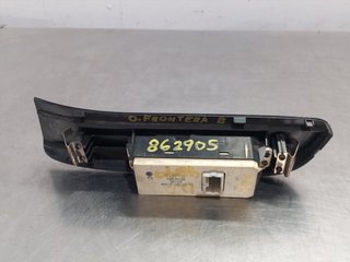 MANDO ELEVALUNAS DELANTERO DERECHO OPEL FRONTERA