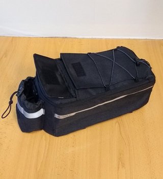 Bolsa al portaequipajes térmica 9L.