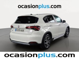 Fiat Tipo 1.5 Hybrid Cross DCT 97 kW (130 CV)