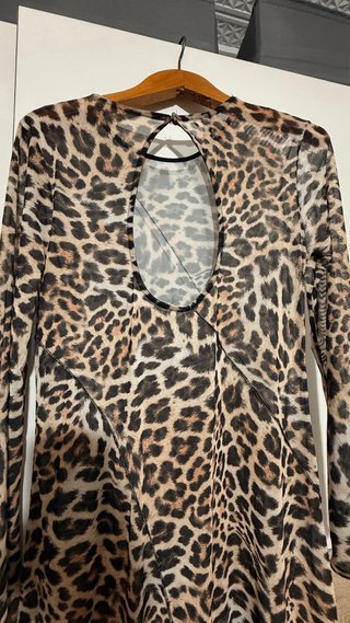 Vestido estampado leopardo manga larga