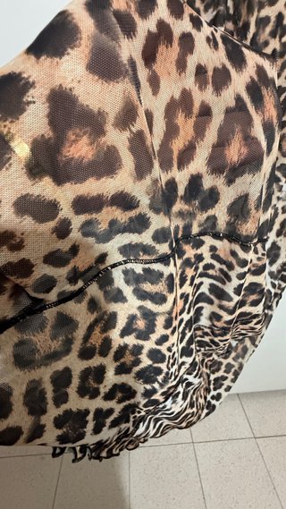 Vestido estampado leopardo manga larga