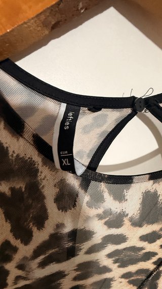 Vestido estampado leopardo manga larga