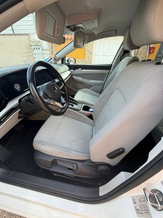 Volkswagen Golf 2021