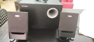Altavoces 2.1 Negros
