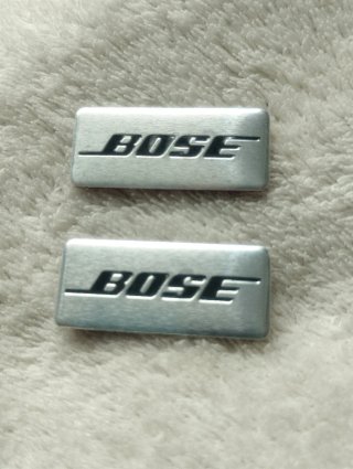2 Placas Decorativas Bose de Aluminio Bose Audio