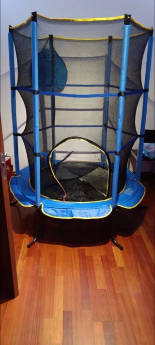 Cama elástica infantil con red de seguridad