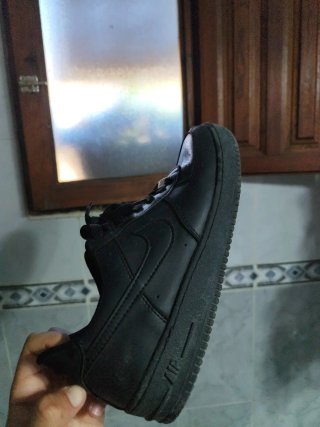 Nike Air Force 1 Negras